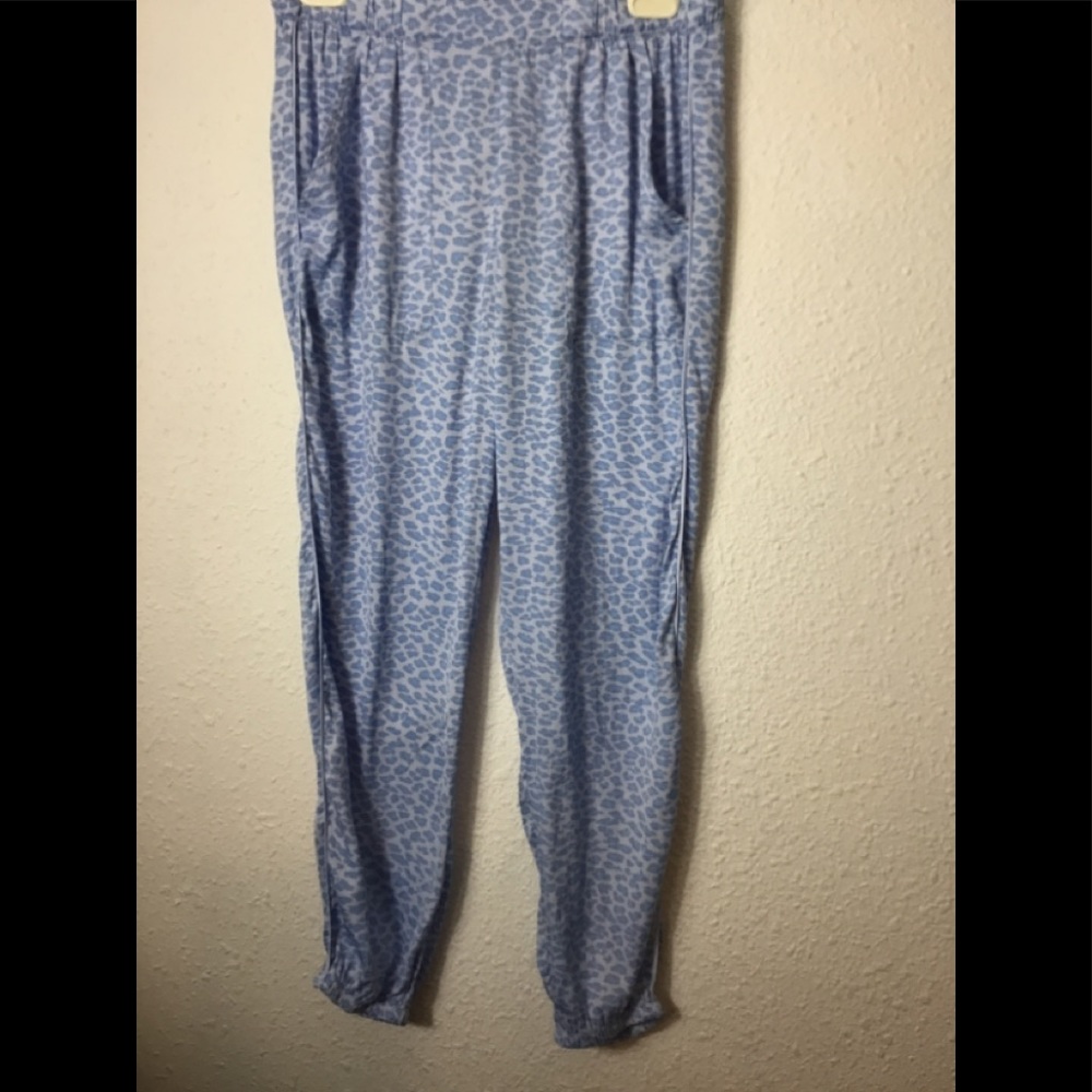 Aerie blue animal print women’s pajama pants size small petite